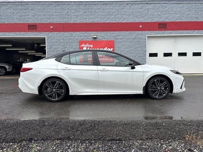 2025 Toyota Camry XSE AWD (Natl)