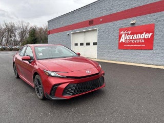 2025 Toyota Camry LE AWD (Natl)
