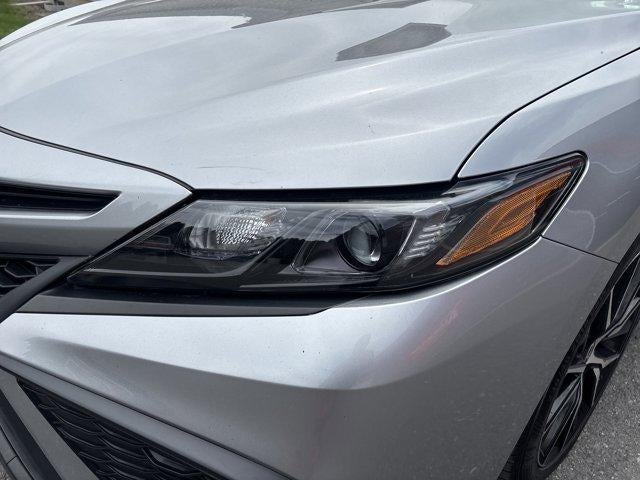 2024 Toyota Camry SE Auto (SE)