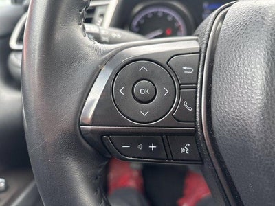 2024 Toyota Camry SE Auto (SE)
