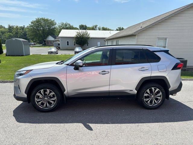2022 Toyota RAV4 Hybrid XLE Premium AWD (Natl)