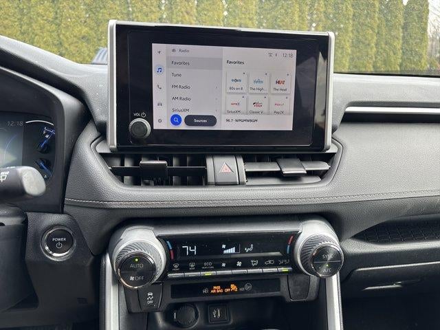 2024 Toyota RAV4 Hybrid XLE AWD (Natl)