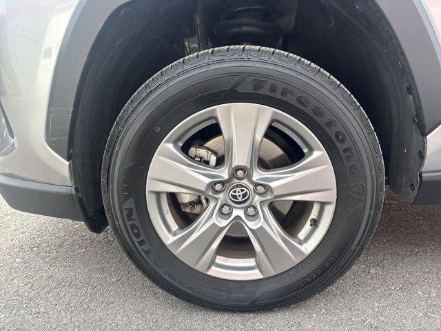 2025 Toyota RAV4 Hybrid XLE AWD (Natl)