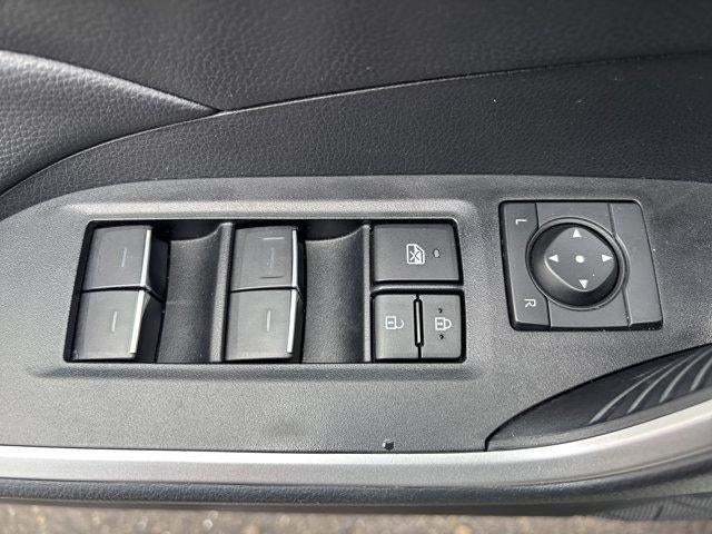 2025 Toyota RAV4 Hybrid XLE AWD (Natl)