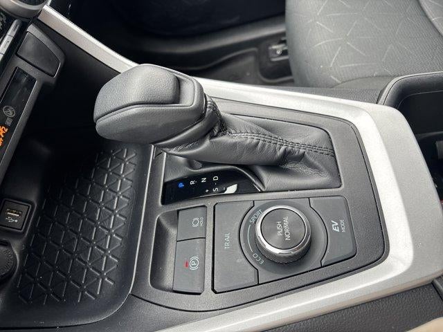 2025 Toyota RAV4 Hybrid XLE AWD (Natl)