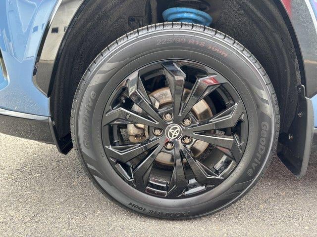 2022 Toyota RAV4 Hybrid SE AWD (Natl)