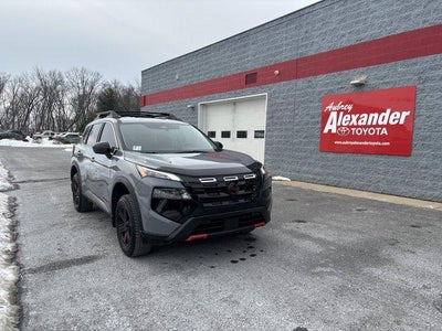 2025 Nissan Rogue AWD Rock Creek