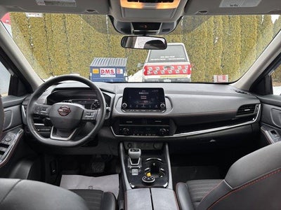 2025 Nissan Rogue AWD Rock Creek