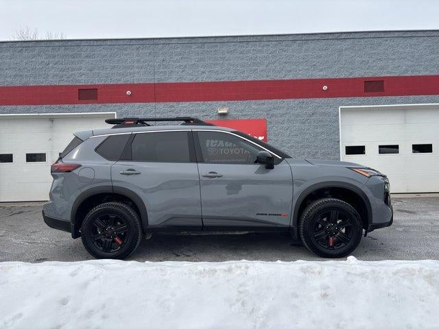 2025 Nissan Rogue AWD Rock Creek