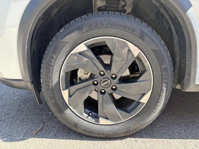 2024 Nissan Rogue AWD SV