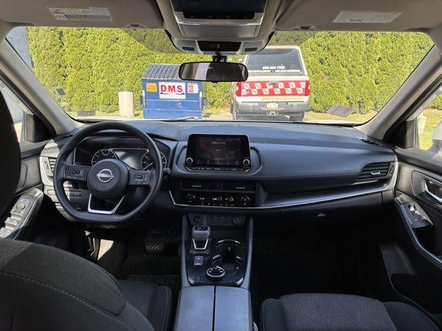 2024 Nissan Rogue AWD SV