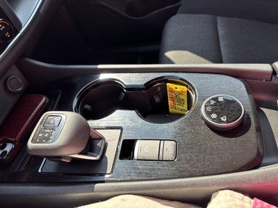 2025 Nissan Rogue AWD SV