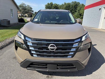 2025 Nissan Rogue AWD SV