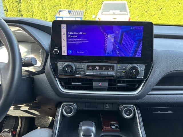2025 Toyota Grand Highlander XLE AWD (Natl)