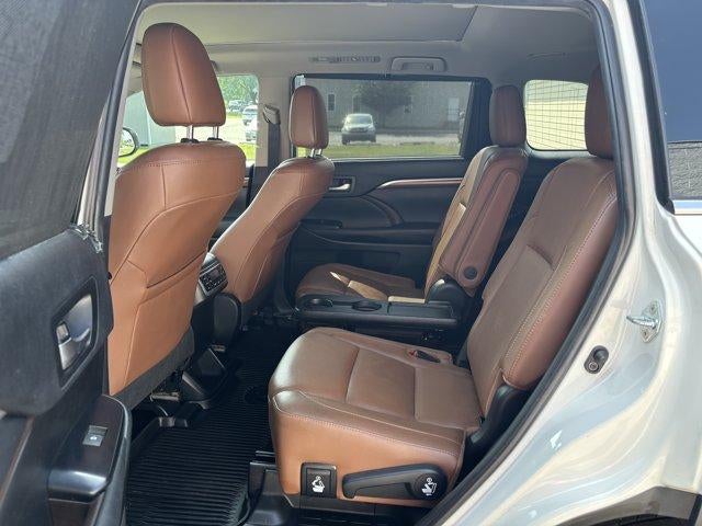 2019 Toyota Highlander Hybrid Limited Platinum V6 AWD (Natl)