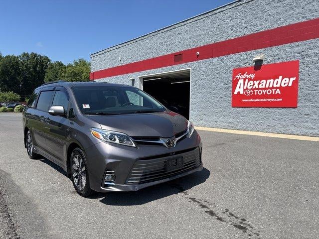 2019 Toyota Sienna Limited Premium AWD 7-Passenger (Natl)