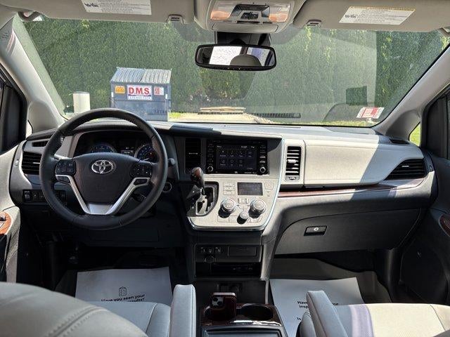 2019 Toyota Sienna Limited Premium AWD 7-Passenger (Natl)