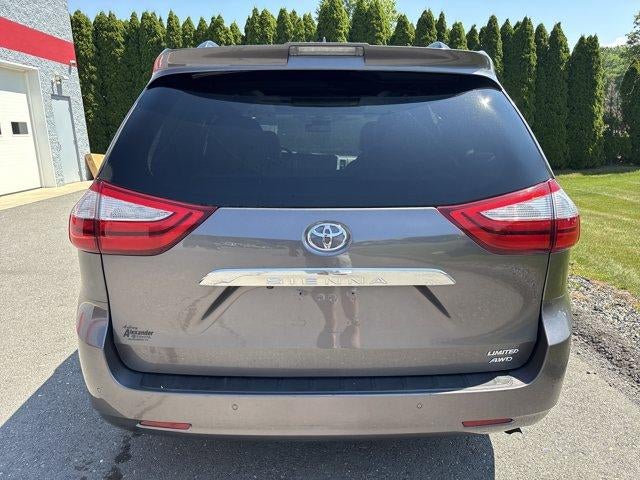 2019 Toyota Sienna Limited Premium AWD 7-Passenger (Natl)