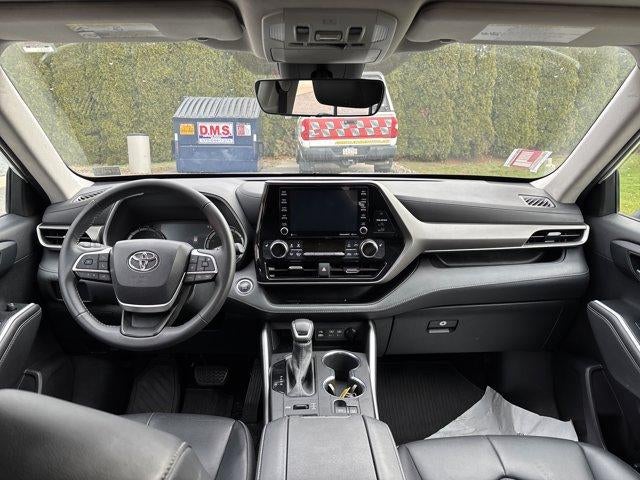 2022 Toyota Highlander XLE AWD (Natl)
