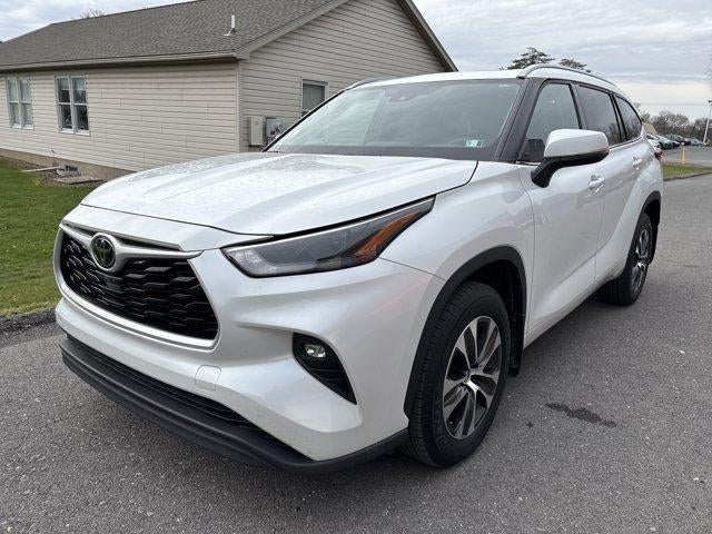 2022 Toyota Highlander XLE AWD (Natl)