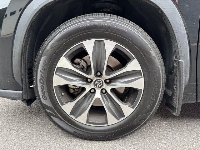 2021 Toyota Highlander XLE AWD (Natl)