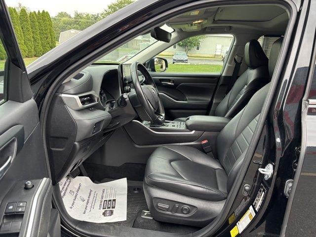 2021 Toyota Highlander XLE AWD (Natl)