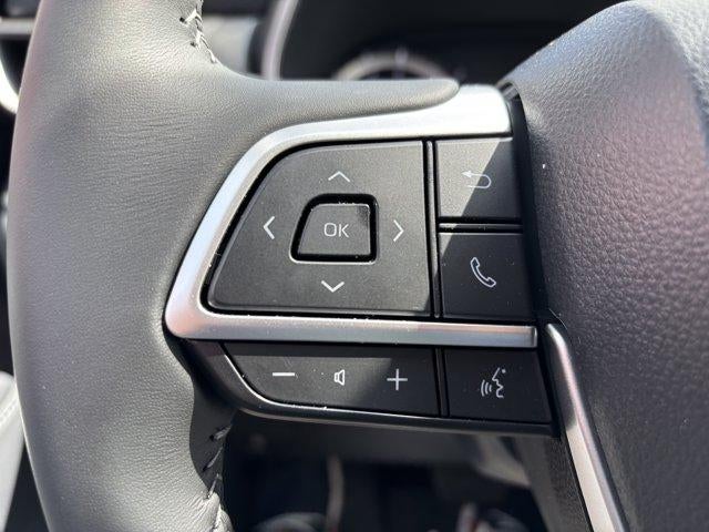 2026 Toyota Highlander XLE AWD (Natl)