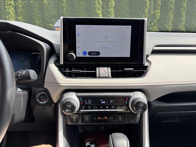 2026 Toyota Highlander XLE AWD (Natl)