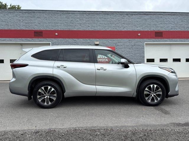 2024 Toyota Highlander XLE AWD (Natl)