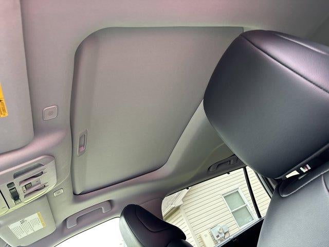 2024 Toyota Highlander XLE AWD (Natl)