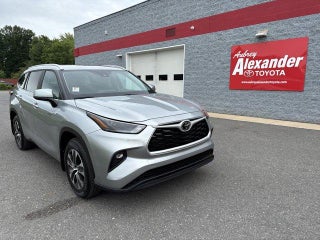 2024 Toyota Highlander XLE AWD (Natl)