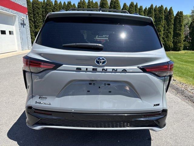 2025 Toyota Sienna XSE AWD 7-Passenger (Natl)