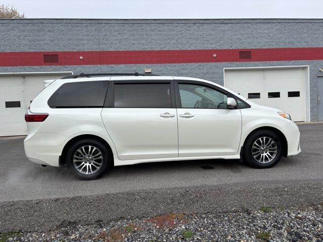 2020 Toyota Sienna XLE Premium FWD 8-Passenger (Natl)