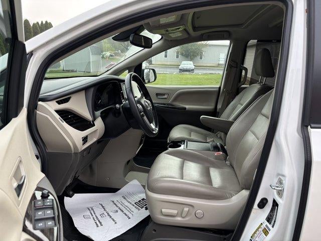 2020 Toyota Sienna XLE Premium FWD 8-Passenger (Natl)