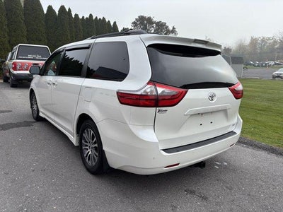 2020 Toyota Sienna XLE Premium FWD 8-Passenger (Natl)