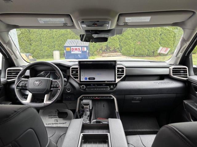 2024 Toyota Tundra 4WD 4WD SR5 CrewMax 5.5' Bed (SE)
