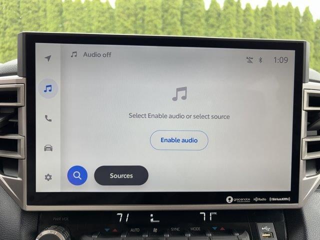 2024 Toyota Tundra 4WD 4WD SR5 CrewMax 5.5' Bed (SE)
