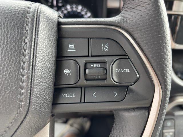 2025 Toyota Tundra 4WD 4WD SR5 CrewMax 5.5' Bed (SE)