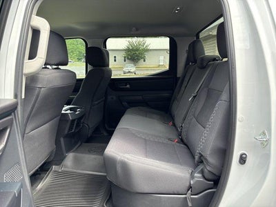 2023 Toyota Tundra 4WD 4WD SR5 CrewMax 5.5' Bed (SE)