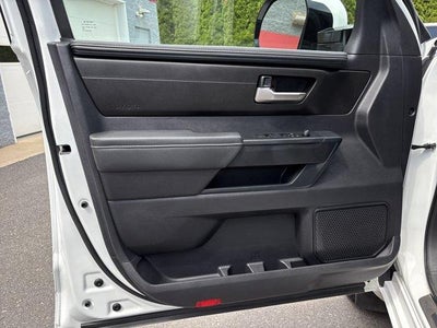 2023 Toyota Tundra 4WD 4WD SR5 CrewMax 5.5' Bed (SE)