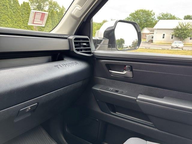 2023 Toyota Tundra 4WD 4WD SR5 CrewMax 5.5' Bed (SE)