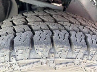 2024 Toyota Tundra 4WD 4WD SR5 CrewMax 5.5' Bed (SE)