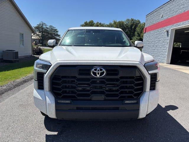 2024 Toyota Tundra 4WD 4WD SR5 CrewMax 5.5' Bed (SE)