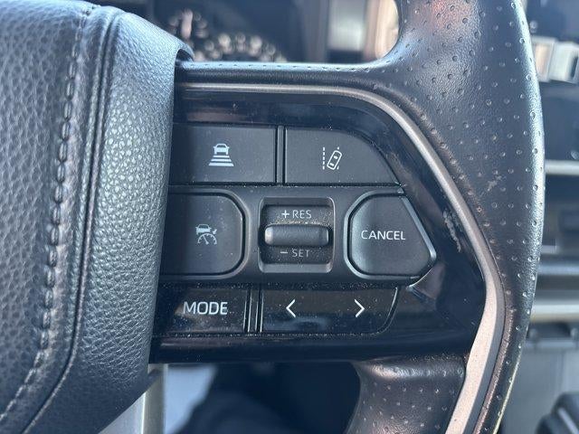 2022 Toyota Tundra 4WD 4WD SR5 CrewMax 5.5' Bed (SE)