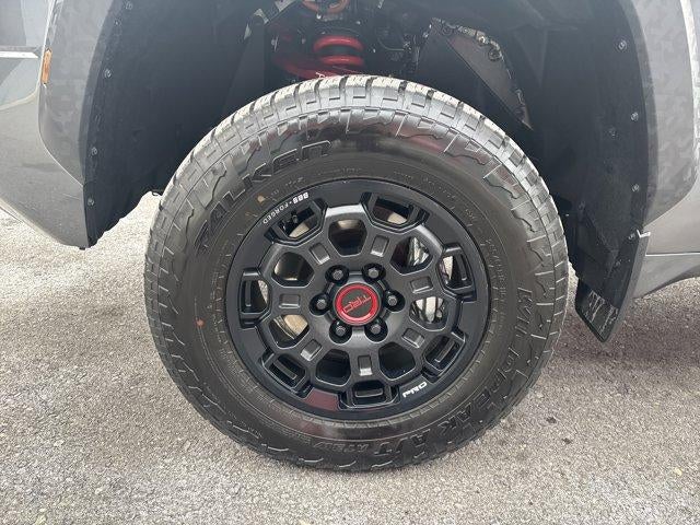 2025 Toyota Tundra 4WD 4WD TRD Pro Hybrid CrewMax 5.5' Bed (Natl)