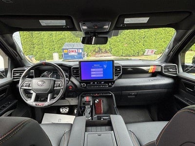 2025 Toyota Tundra 4WD 4WD SR5 CrewMax 5.5' Bed (SE)