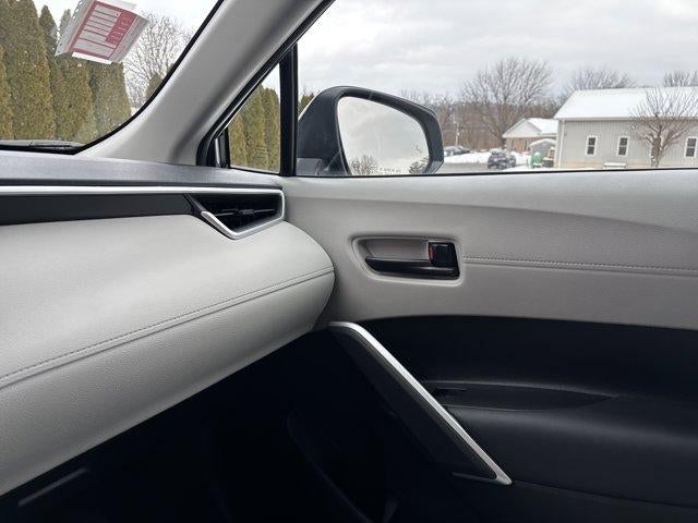 2026 Toyota Corolla Cross LE 4WD (Natl)