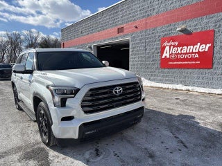 2023 Toyota Sequoia SR5 4WD (SE)
