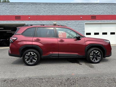 2025 Subaru Forester Premium AWD