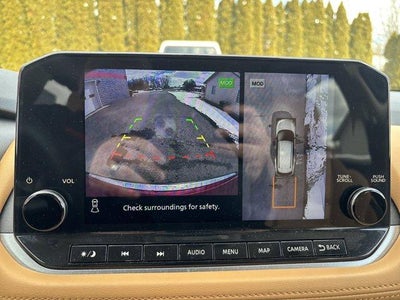 2023 Nissan Rogue AWD Platinum *Ltd Avail*